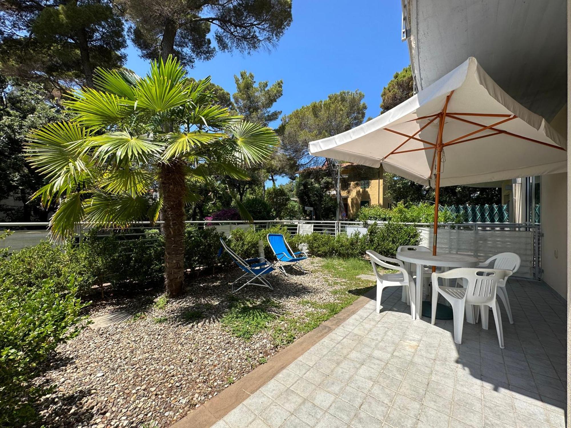 Residenza Venus Apartment Castiglioncello Bagian luar foto