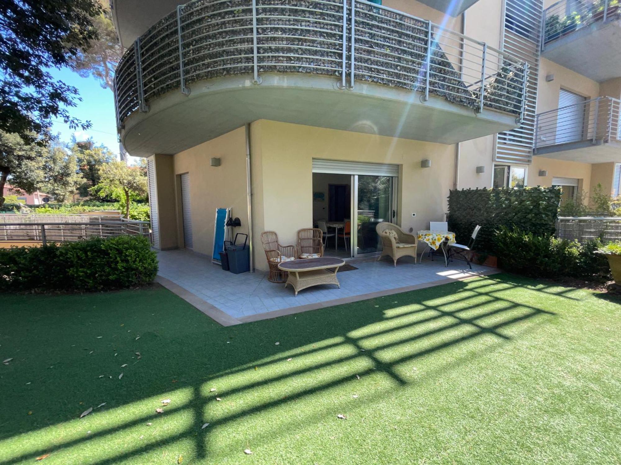 Residenza Venus Apartment Castiglioncello Bagian luar foto