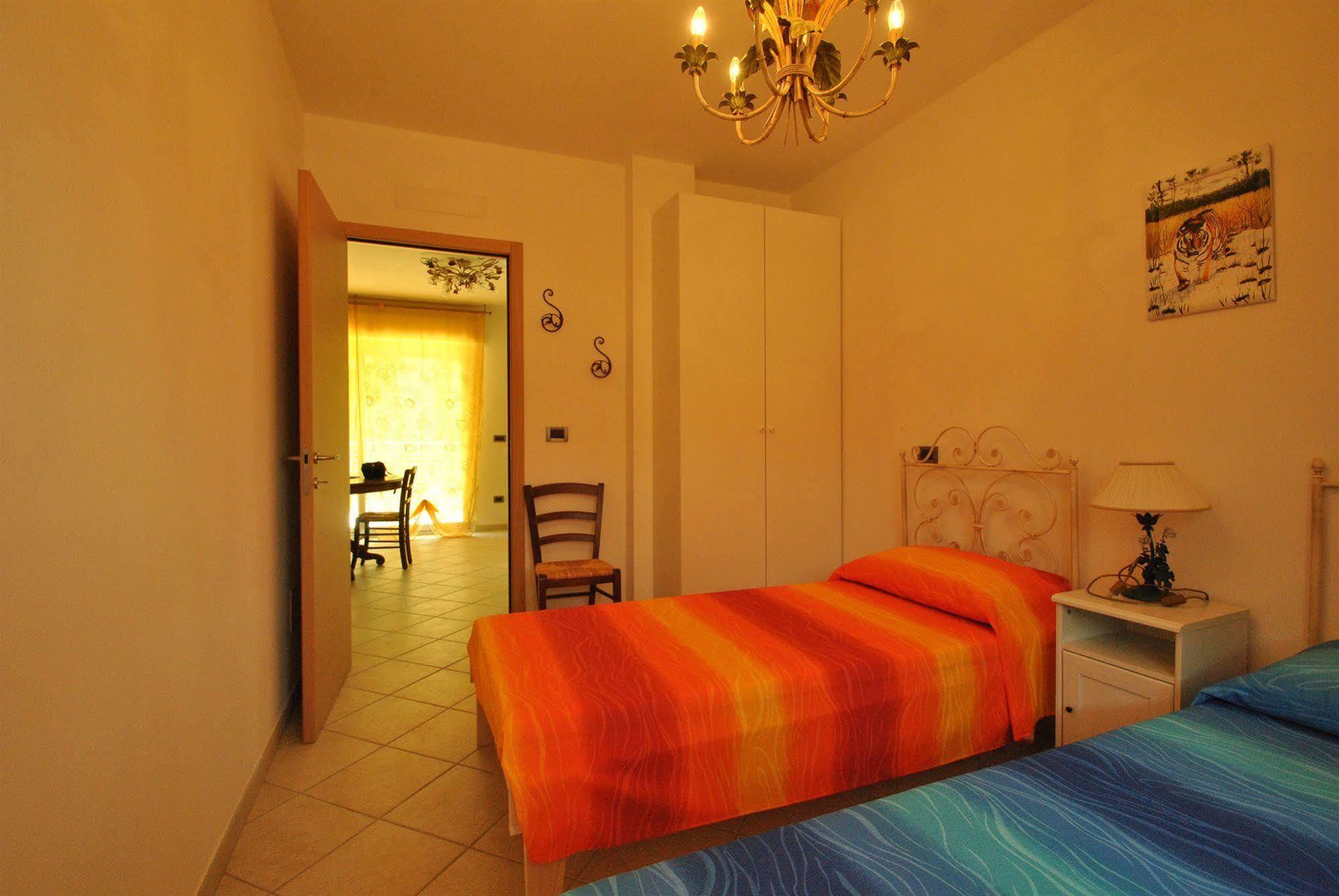 Residenza Venus Apartment Castiglioncello Bagian luar foto
